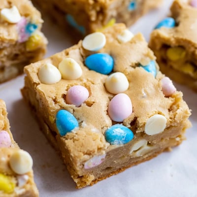 Mini Cadbury Easter Egg Blondies